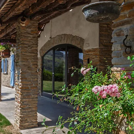 Bricco 6br, Luxury Countryside Retreat Villa