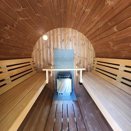 Bricco 6br, Luxury Countryside Retreat * Santo Stefano Belbo
