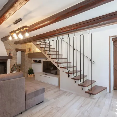 Bricco 6br, Luxury Countryside Retreat Villa