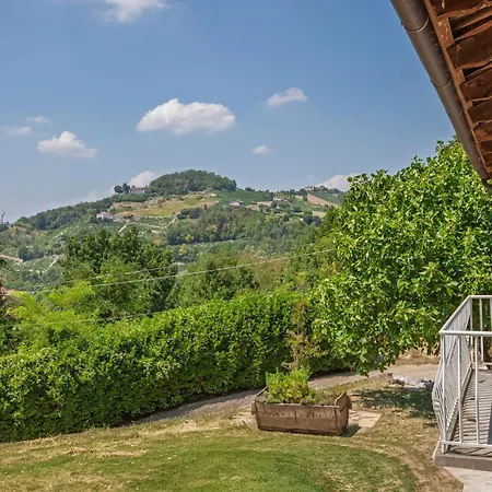 Bricco 6br, Luxury Countryside Retreat * Santo Stefano Belbo