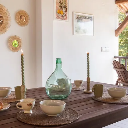 Bricco 6br, Luxury Countryside Retreat *