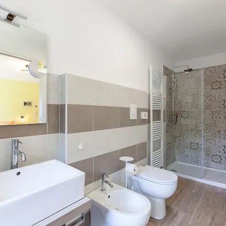 Bricco 6br, Luxury Countryside Retreat Santo Stefano Belbo