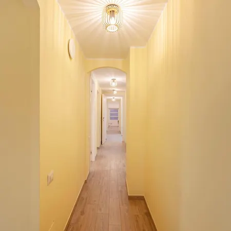 Bricco 6br, Luxury Countryside Retreat * Santo Stefano Belbo
